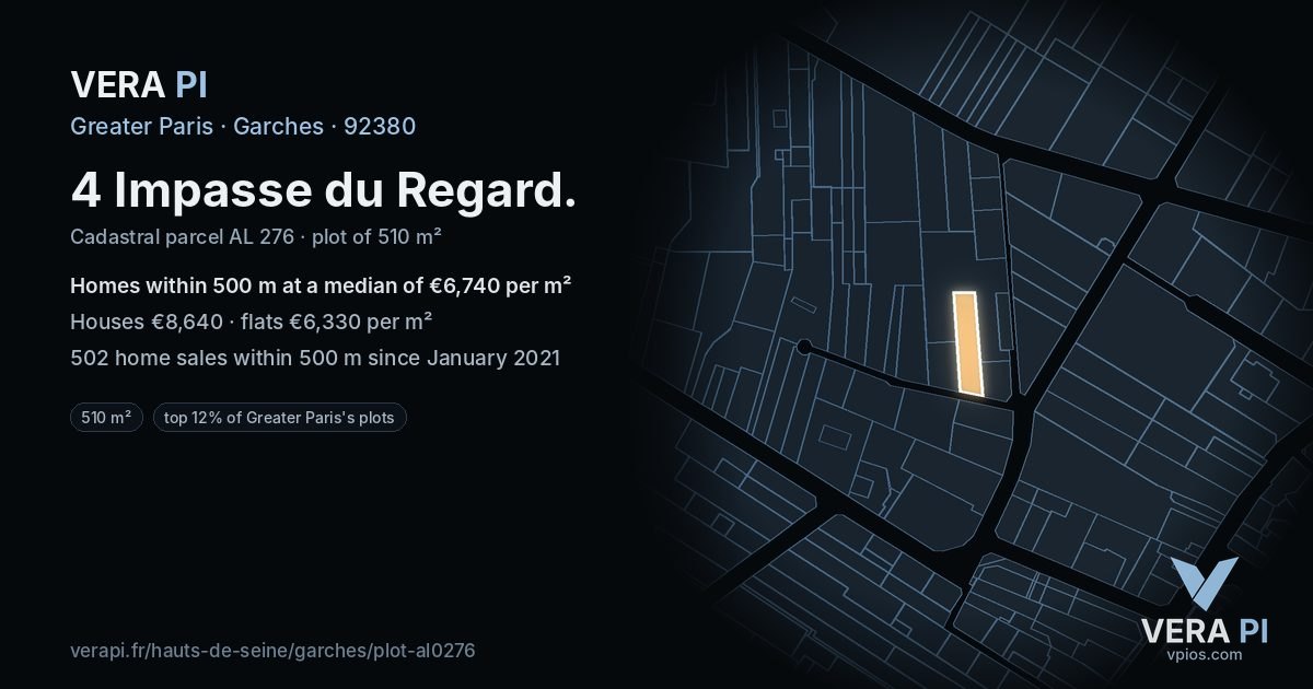4 Impasse du Regard, Garches at night – the plot lit, the parcels around coloured by the prices near them