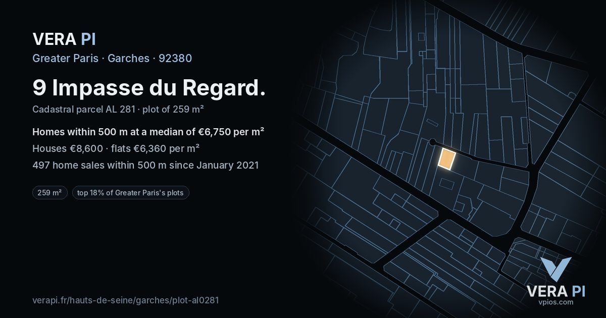 9 Impasse du Regard, Garches at night – the plot lit, the parcels around coloured by the prices near them