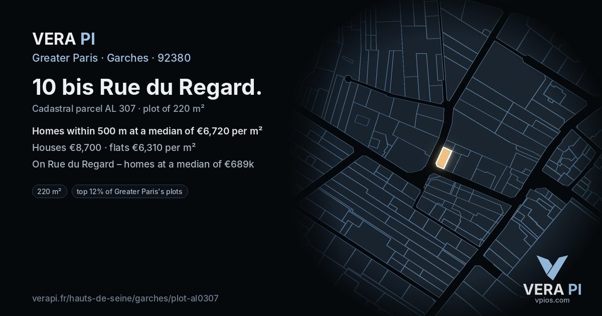 10 bis Rue du Regard, Garches at night – the plot lit, the parcels around coloured by the prices near them