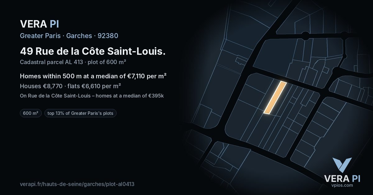49 Rue de la Côte Saint-Louis, Garches at night – the plot lit, the parcels around coloured by the prices near them