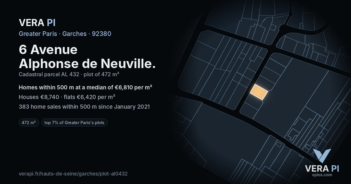 6 Avenue Alphonse de Neuville, Garches at night – the plot lit, the parcels around coloured by the prices near them