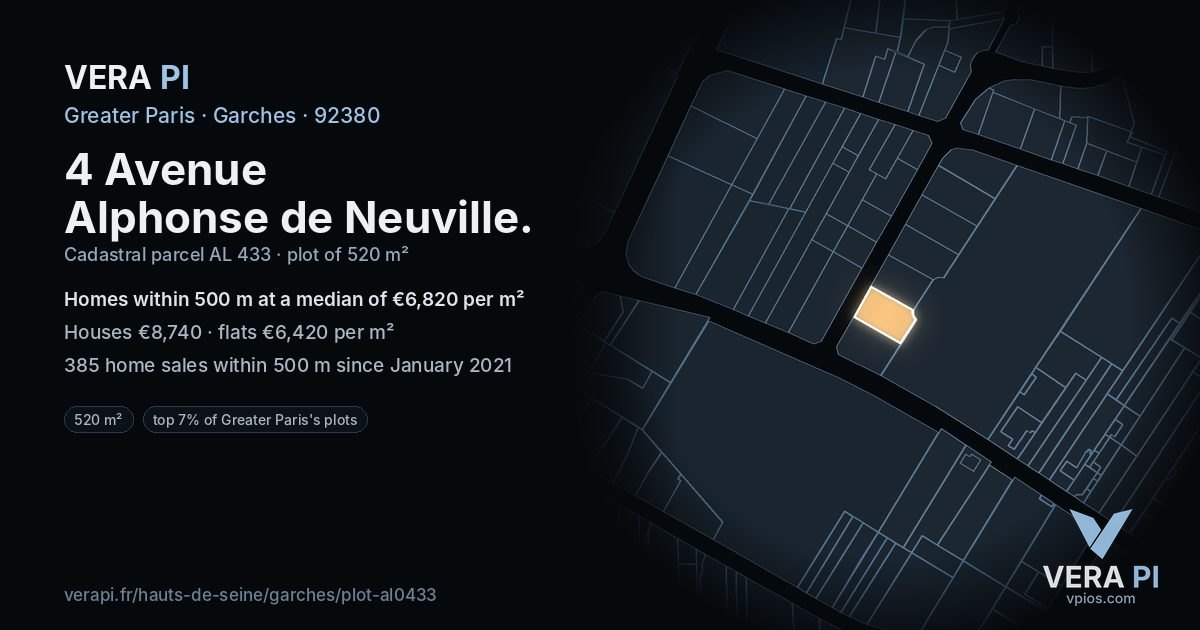 4 Avenue Alphonse de Neuville, Garches at night – the plot lit, the parcels around coloured by the prices near them