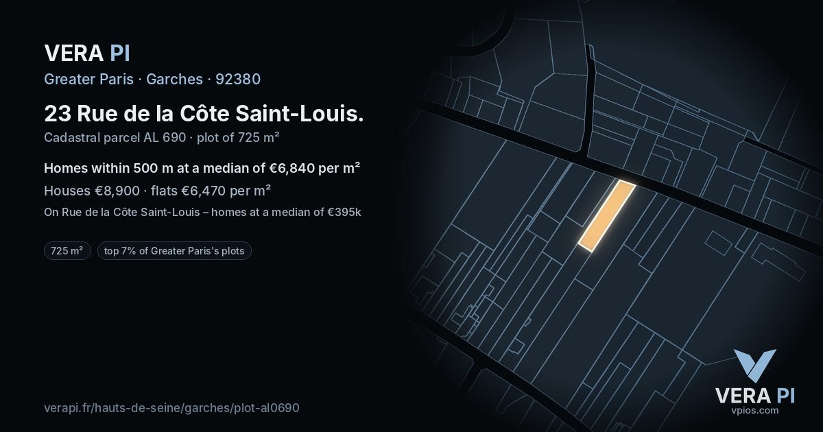 23 Rue de la Côte Saint-Louis, Garches at night – the plot lit, the parcels around coloured by the prices near them