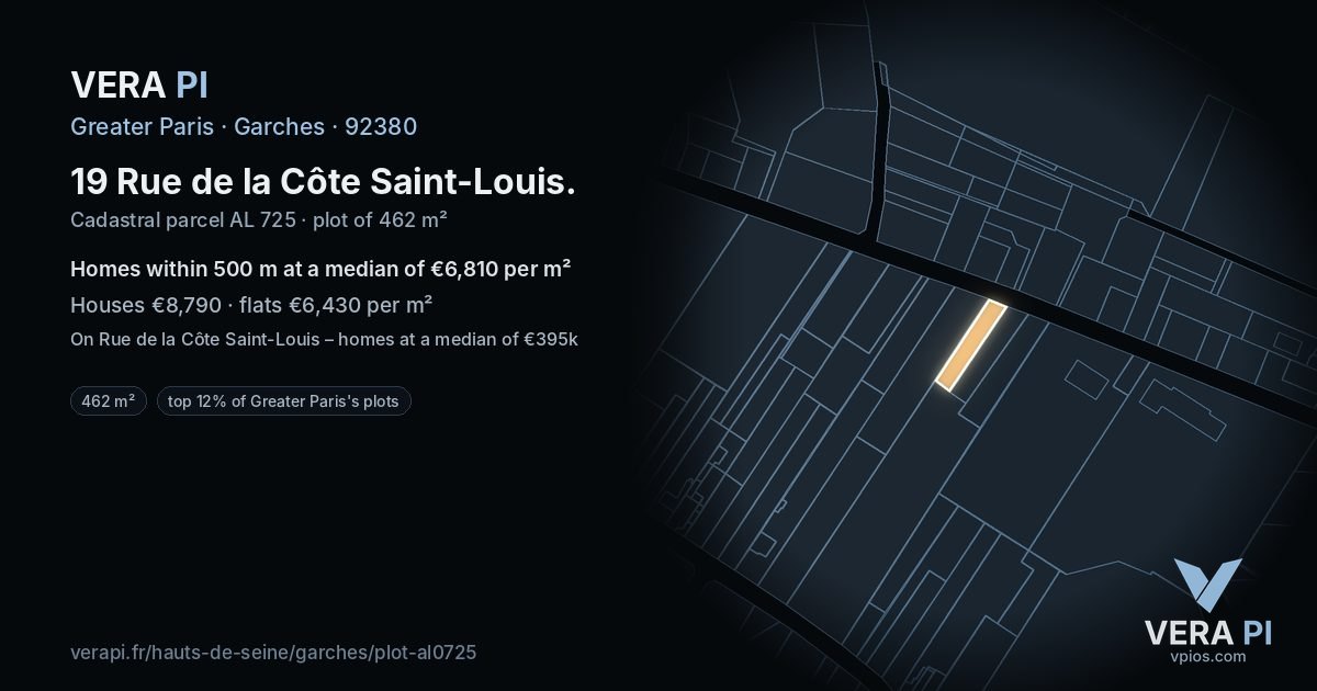 19 Rue de la Côte Saint-Louis, Garches at night – the plot lit, the parcels around coloured by the prices near them