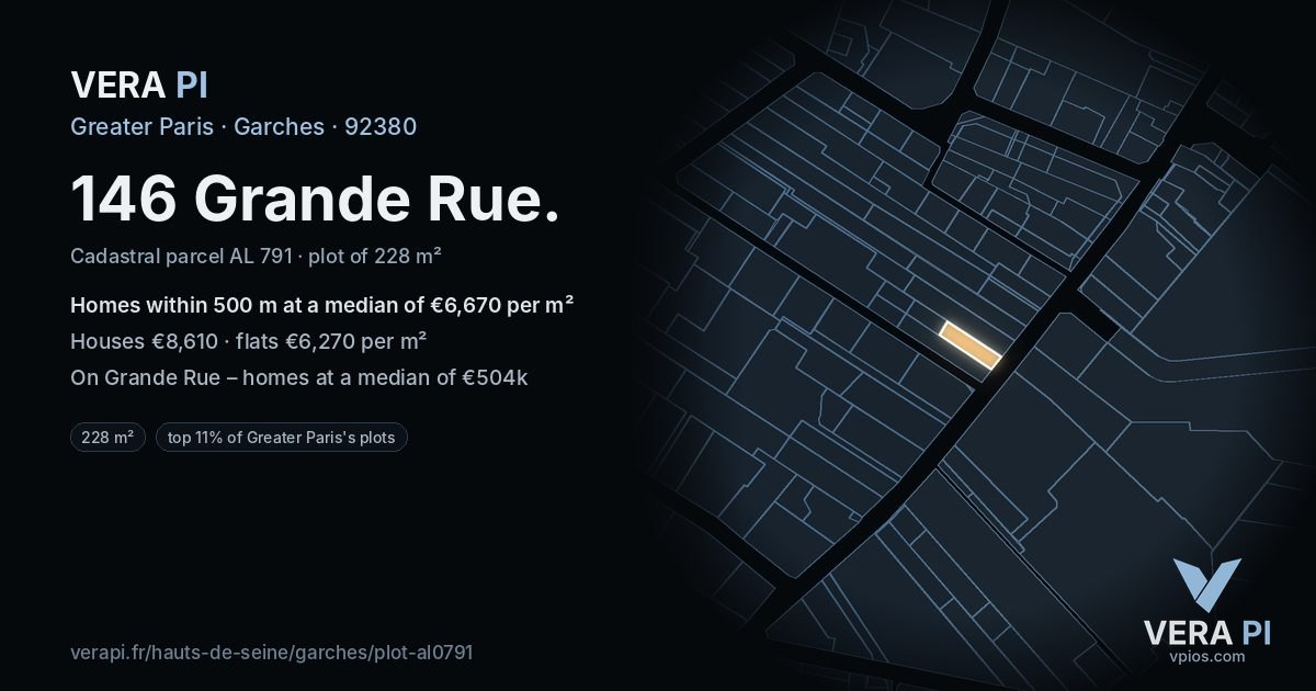 146 Grande Rue, Garches at night – the plot lit, the parcels around coloured by the prices near them