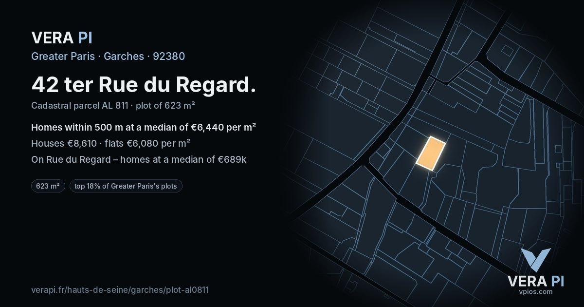 42 ter Rue du Regard, Garches at night – the plot lit, the parcels around coloured by the prices near them