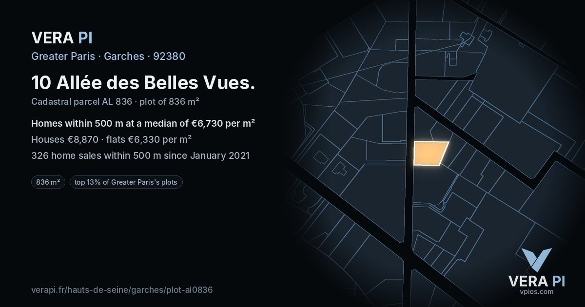10 Allée des Belles Vues, Garches at night – the plot lit, the parcels around coloured by the prices near them