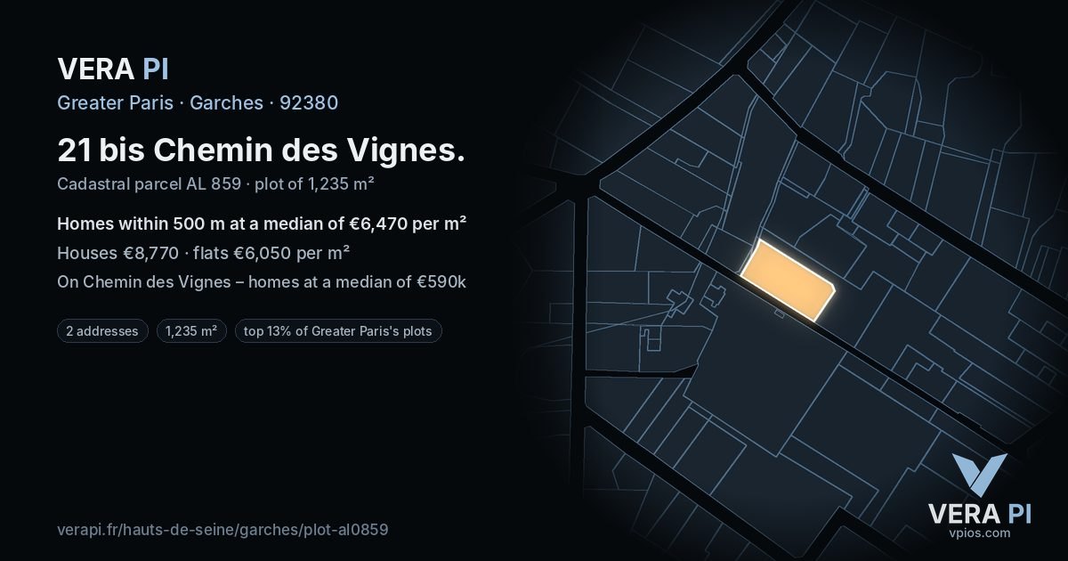 21 bis Chemin des Vignes, Garches at night – the plot lit, the parcels around coloured by the prices near them