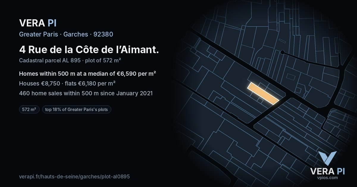 4 Rue de la Côte de l’Aimant, Garches at night – the plot lit, the parcels around coloured by the prices near them