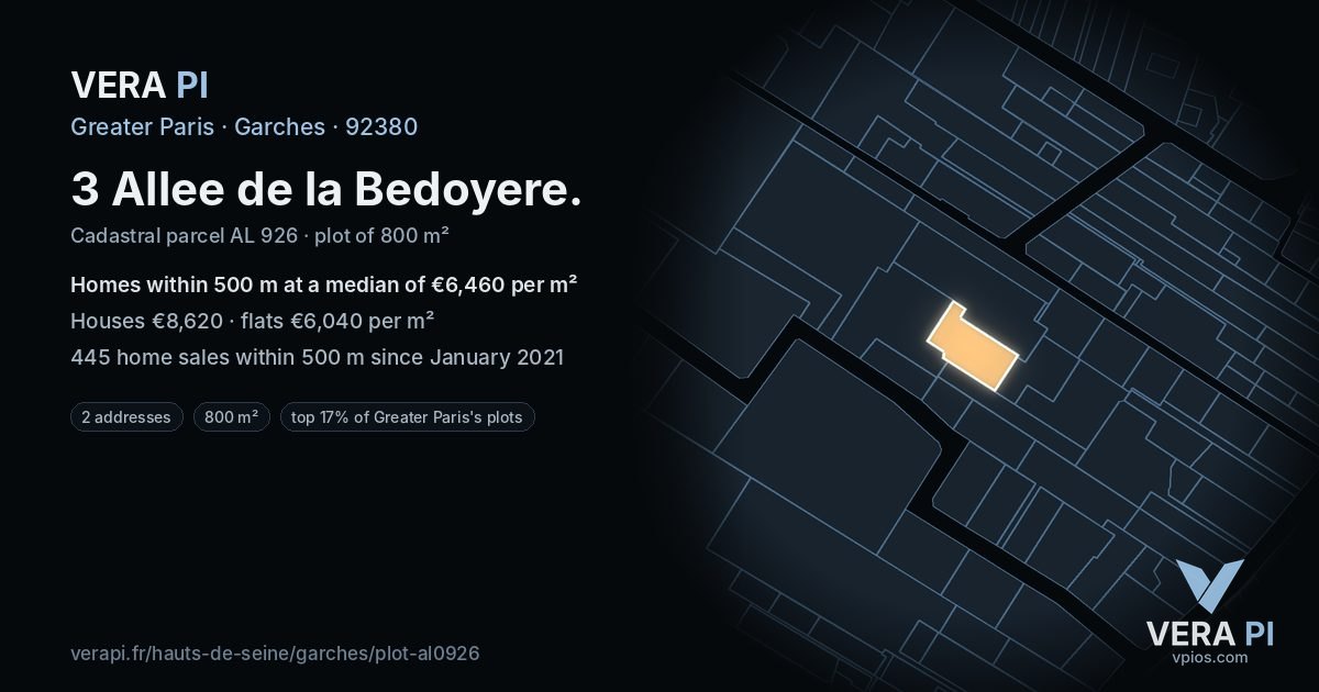 3 Allee de la Bedoyere, Garches at night – the plot lit, the parcels around coloured by the prices near them
