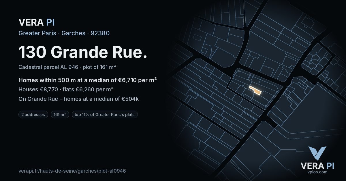 130 Grande Rue, Garches at night – the plot lit, the parcels around coloured by the prices near them