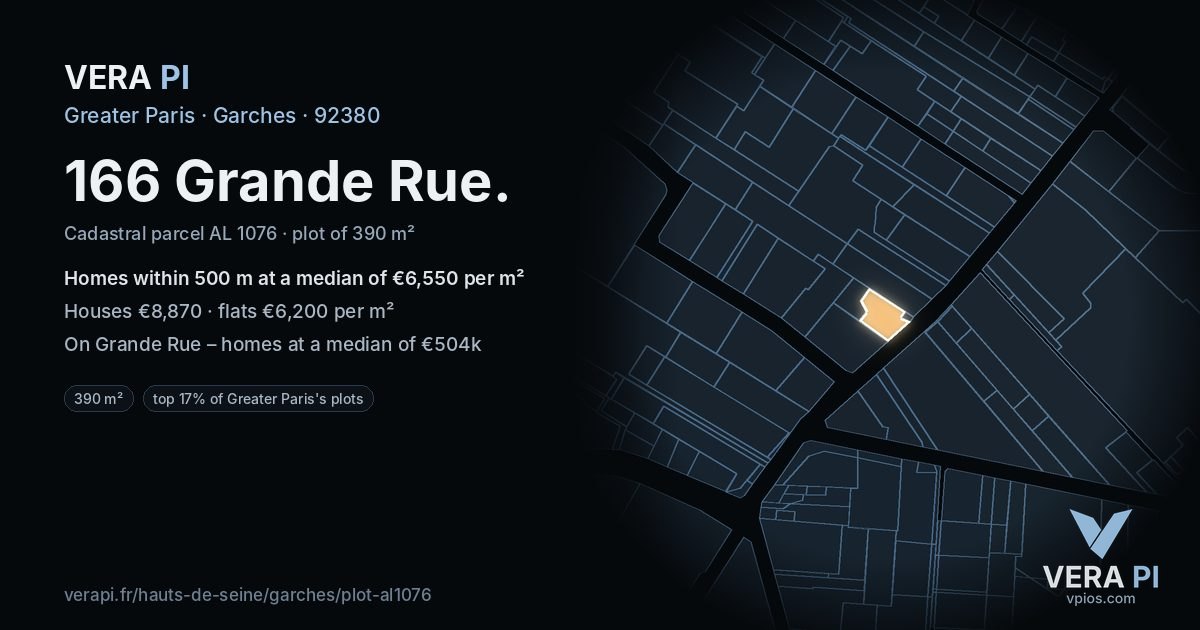 166 Grande Rue, Garches at night – the plot lit, the parcels around coloured by the prices near them