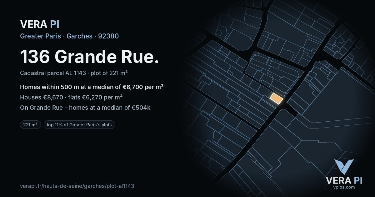 136 Grande Rue, Garches at night – the plot lit, the parcels around coloured by the prices near them