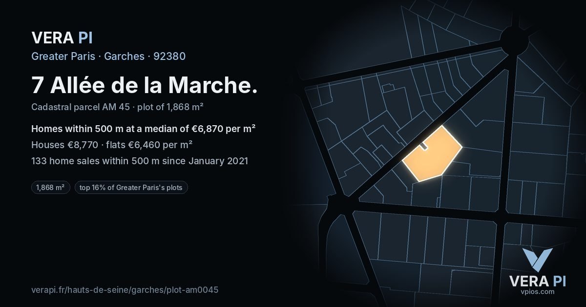 7 Allée de la Marche, Garches at night – the plot lit, the parcels around coloured by the prices near them