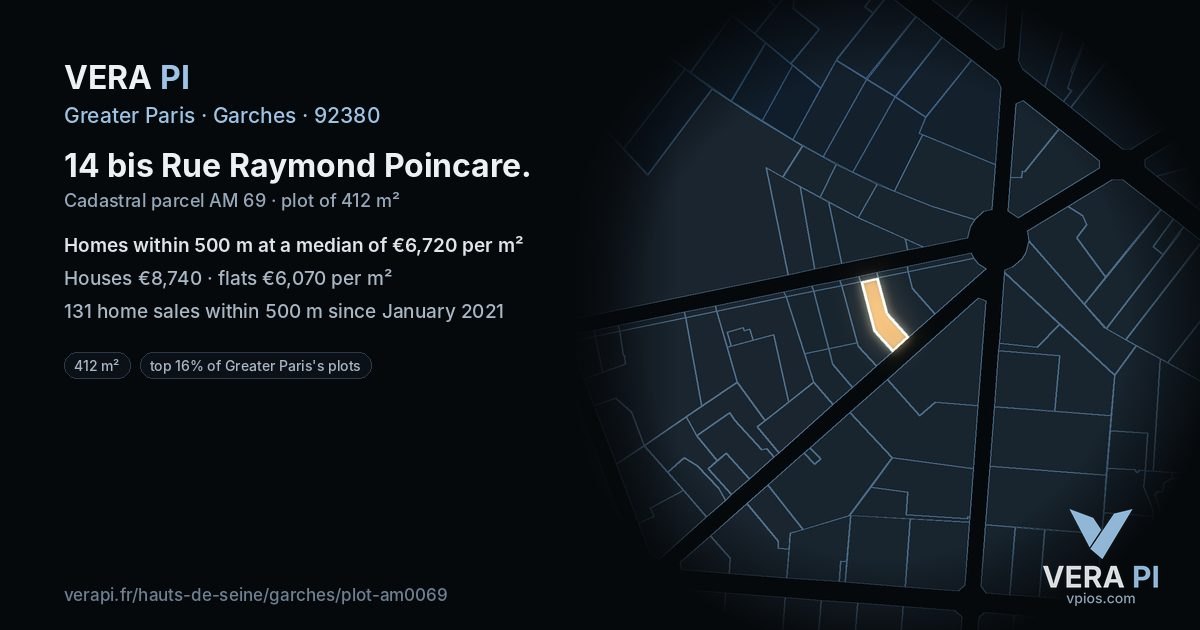 14 bis Rue Raymond Poincare, Garches at night – the plot lit, the parcels around coloured by the prices near them