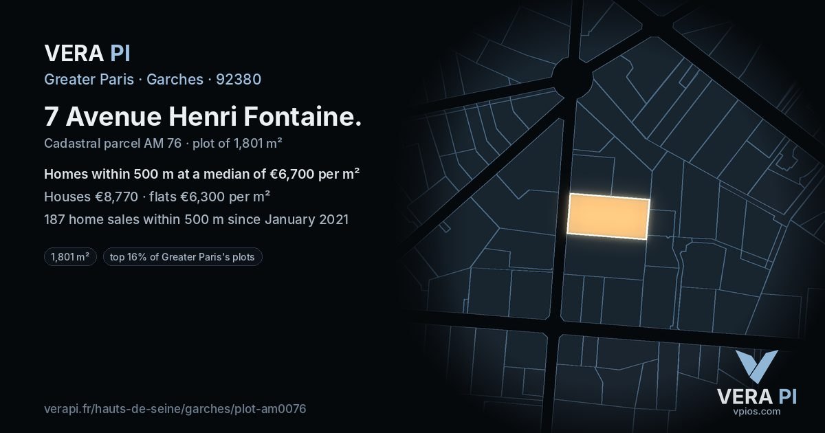 7 Avenue Henri Fontaine, Garches at night – the plot lit, the parcels around coloured by the prices near them