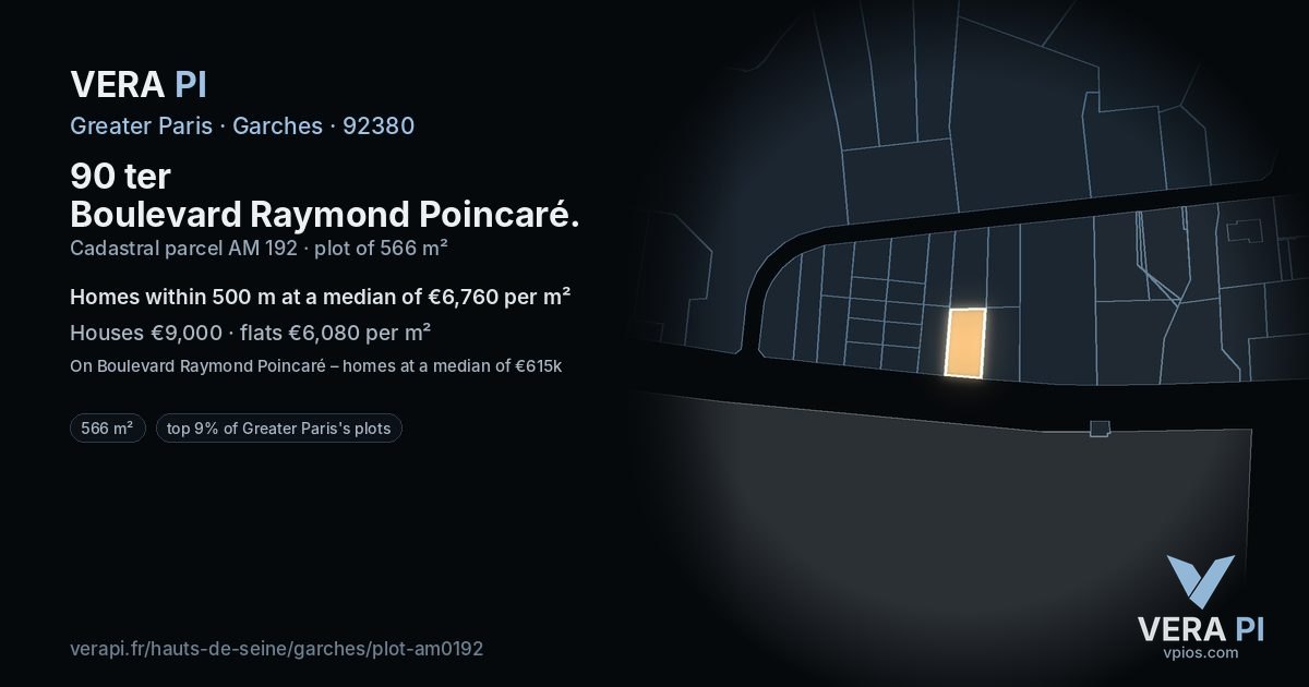 90 ter Boulevard Raymond Poincaré, Garches at night – the plot lit, the parcels around coloured by the prices near them