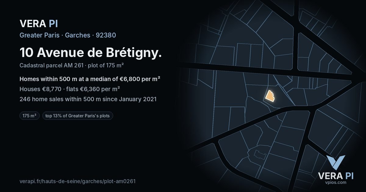 10 Avenue de Brétigny, Garches at night – the plot lit, the parcels around coloured by the prices near them