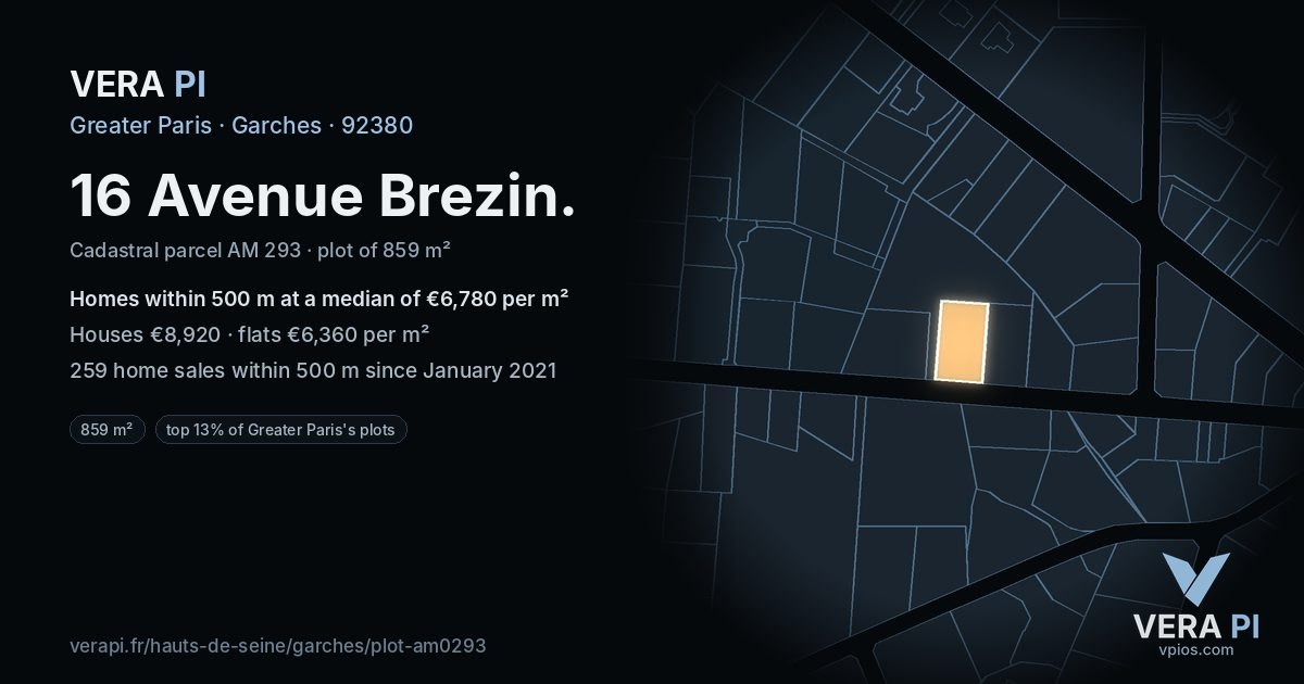 16 Avenue Brezin, Garches at night – the plot lit, the parcels around coloured by the prices near them