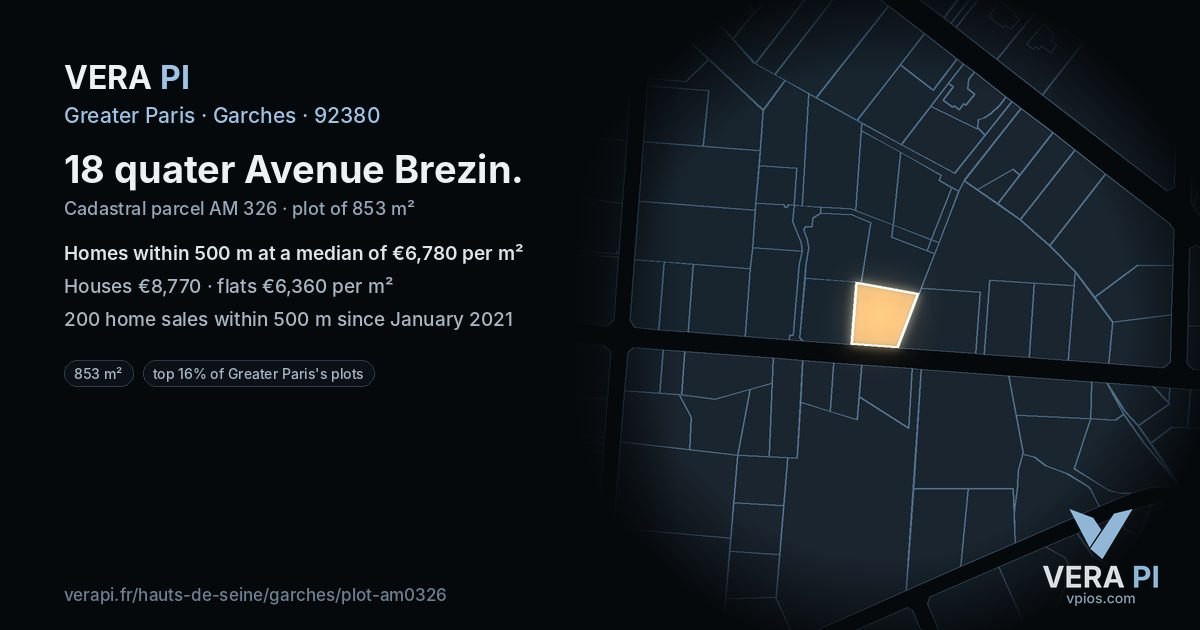 18 quater Avenue Brezin, Garches at night – the plot lit, the parcels around coloured by the prices near them