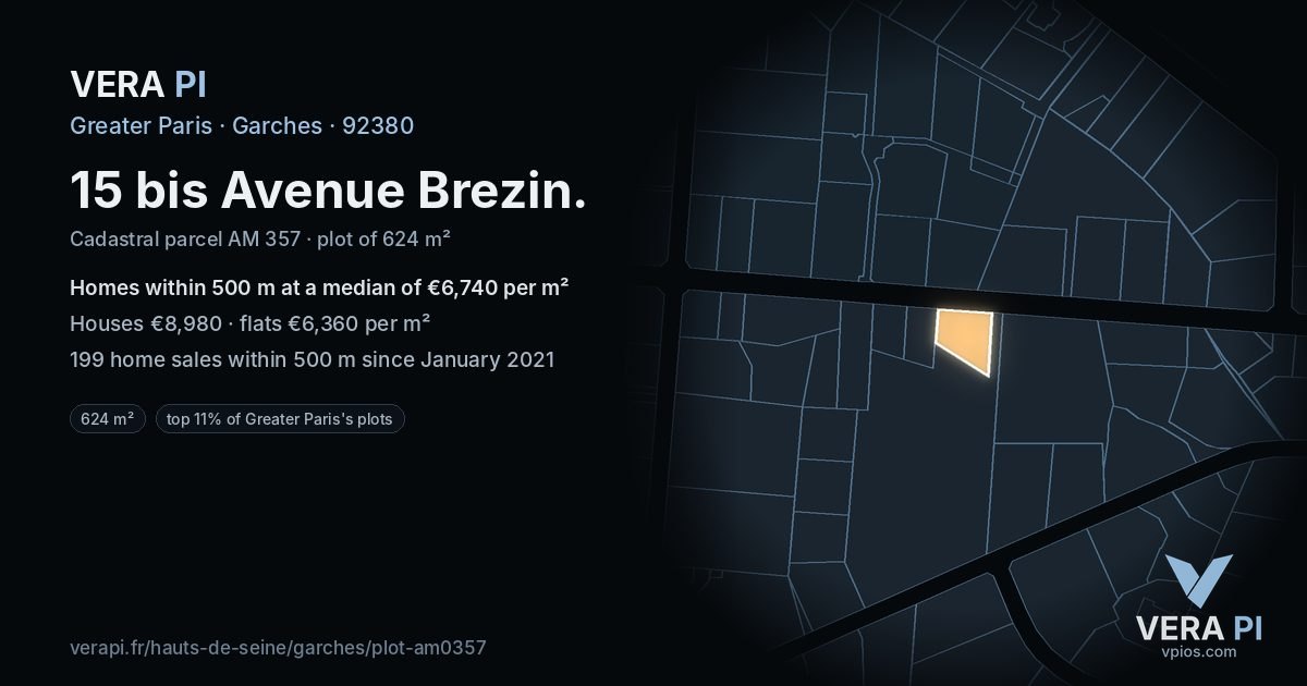 15 bis Avenue Brezin, Garches at night – the plot lit, the parcels around coloured by the prices near them