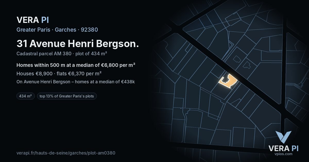 31 Avenue Henri Bergson, Garches at night – the plot lit, the parcels around coloured by the prices near them