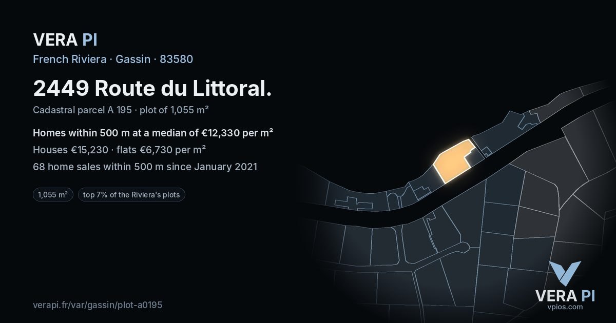 2449 Route du Littoral, Gassin at night – the plot lit, the parcels around coloured by the prices near them