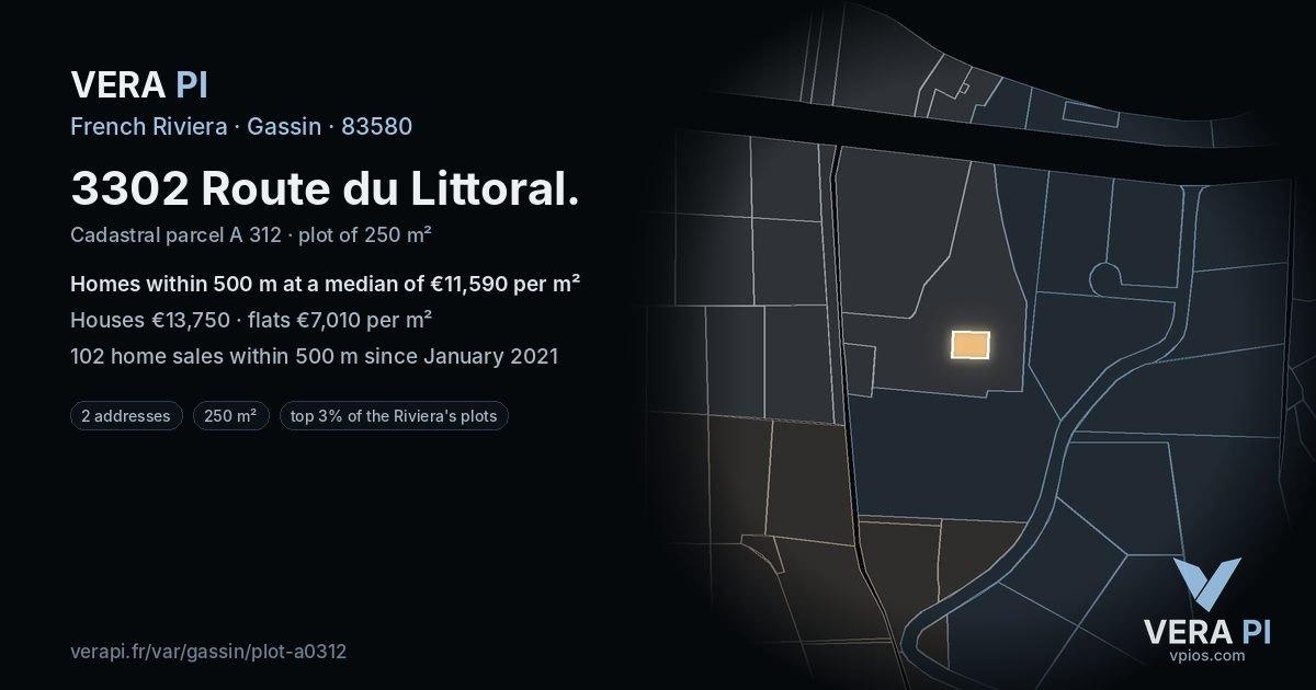 3302 Route du Littoral, Gassin at night – the plot lit, the parcels around coloured by the prices near them
