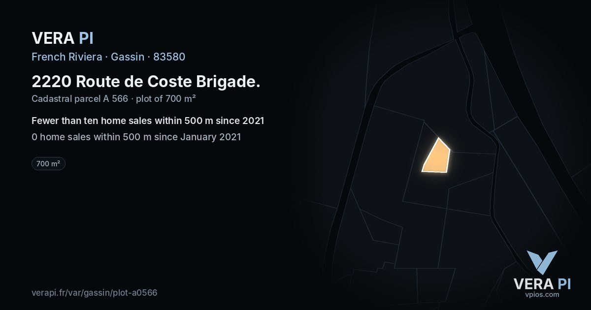 2220 Route de Coste Brigade, Gassin at night – the plot lit, the parcels around coloured by the prices near them