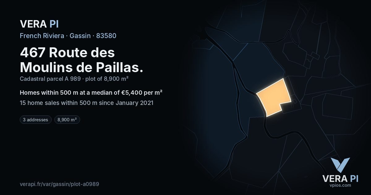 467 Route des Moulins de Paillas, Gassin at night – the plot lit, the parcels around coloured by the prices near them