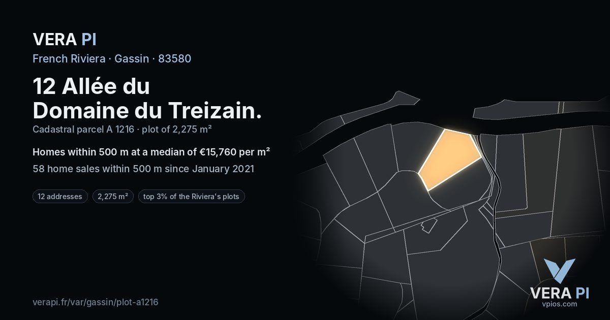 12 Allée du Domaine du Treizain, Gassin at night – the plot lit, the parcels around coloured by the prices near them