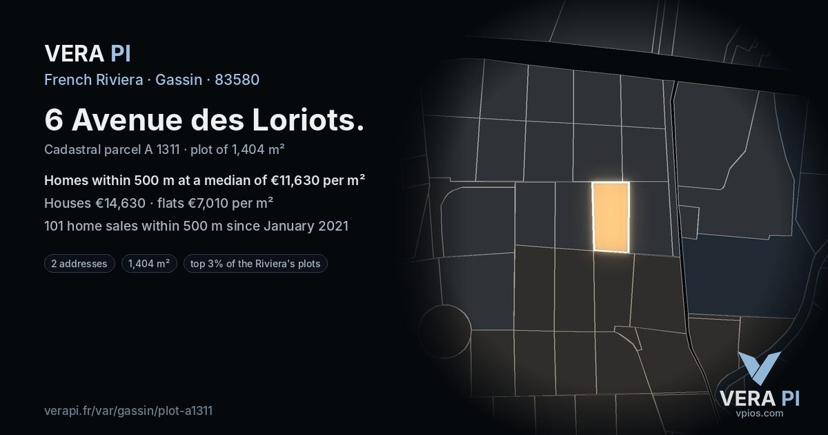 6 Avenue des Loriots, Gassin at night – the plot lit, the parcels around coloured by the prices near them