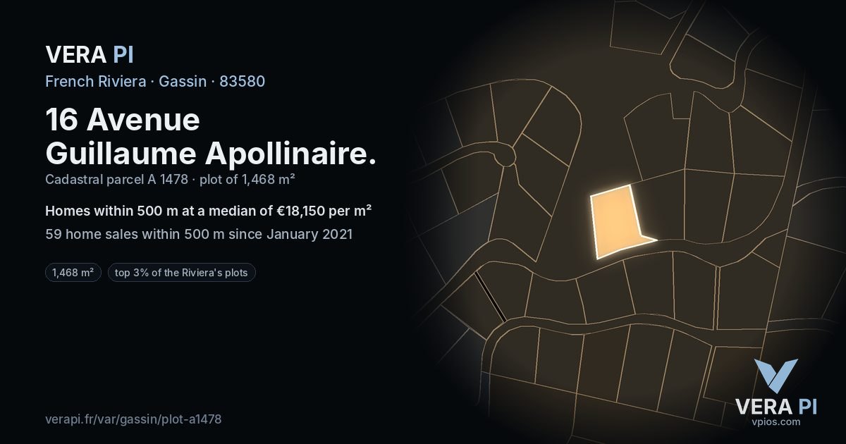 16 Avenue Guillaume Apollinaire, Gassin at night – the plot lit, the parcels around coloured by the prices near them