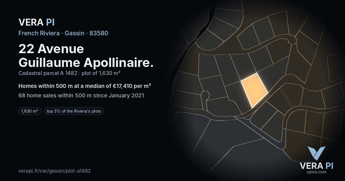 22 Avenue Guillaume Apollinaire, Gassin at night – the plot lit, the parcels around coloured by the prices near them