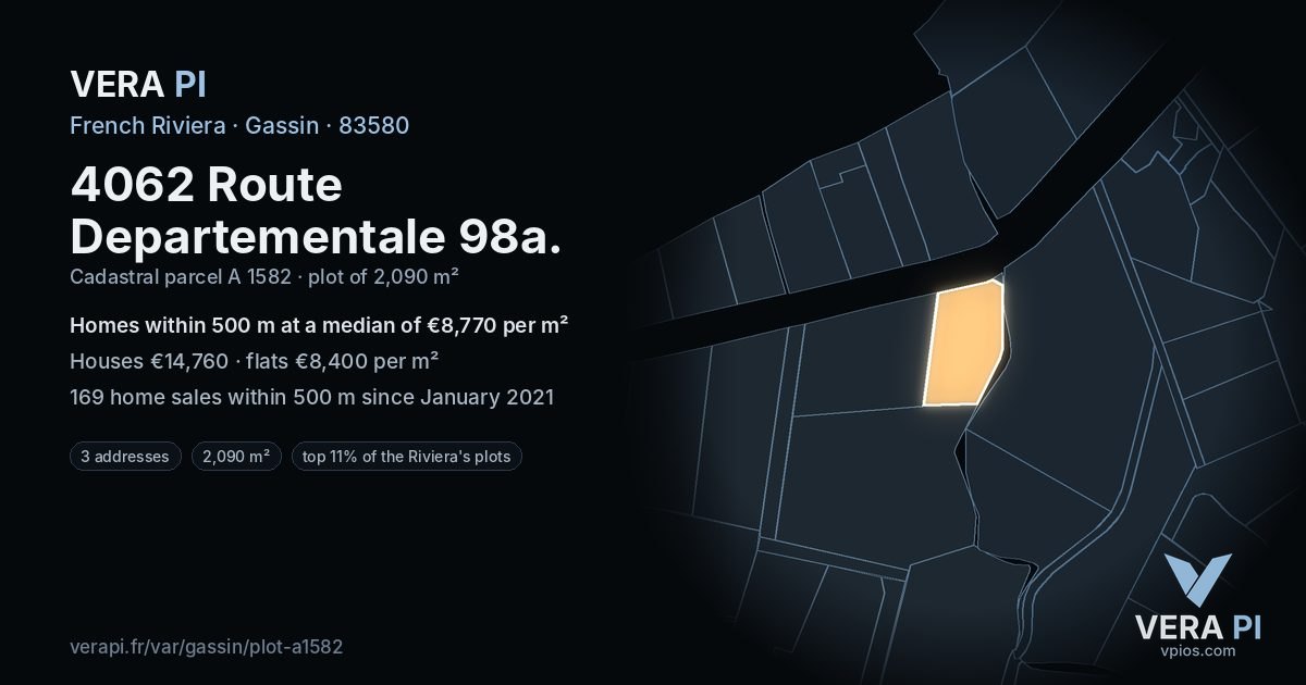 4062 Route Departementale 98a, Gassin at night – the plot lit, the parcels around coloured by the prices near them