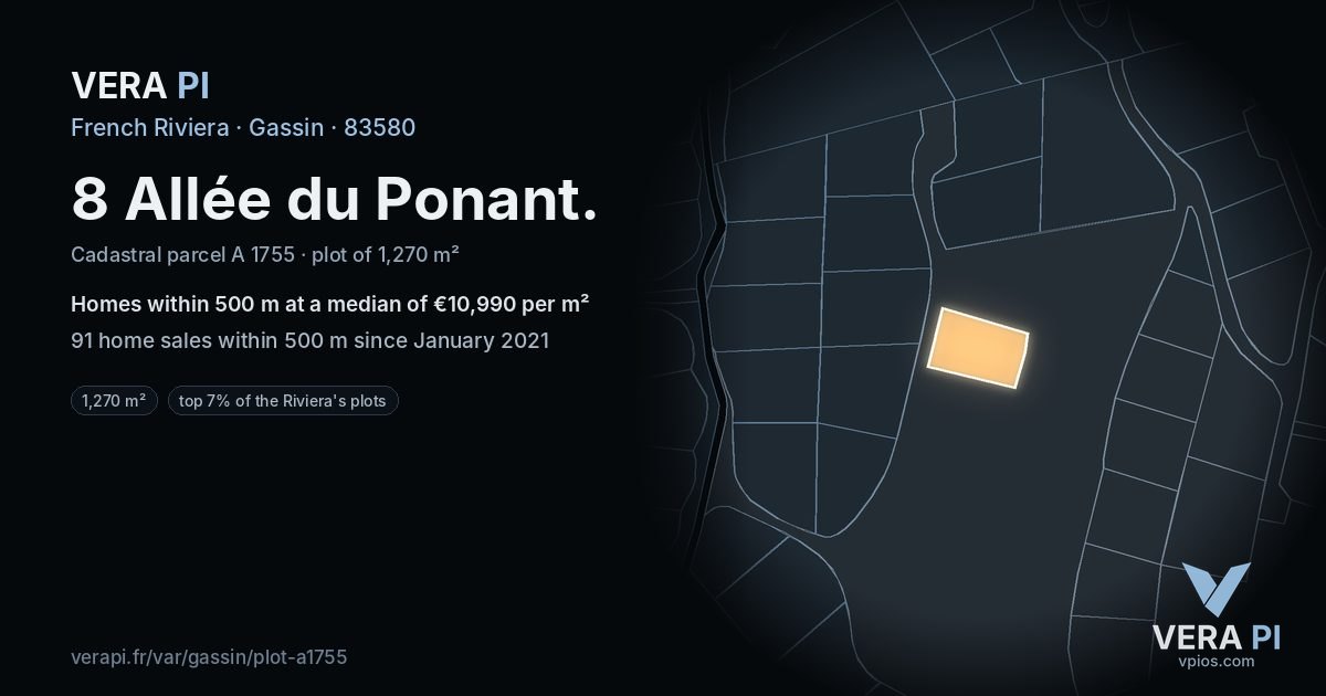 8 Allée du Ponant, Gassin at night – the plot lit, the parcels around coloured by the prices near them