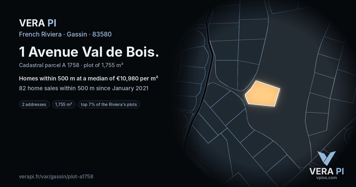1 Avenue Val de Bois, Gassin at night – the plot lit, the parcels around coloured by the prices near them