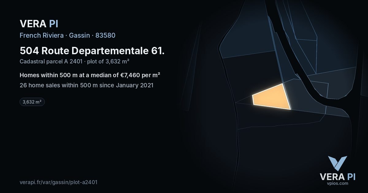 504 Route Departementale 61, Gassin at night – the plot lit, the parcels around coloured by the prices near them