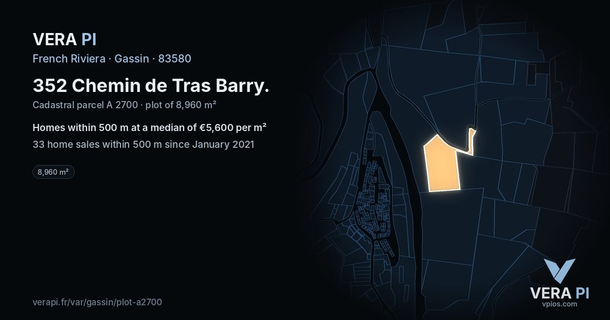 352 Chemin de Tras Barry, Gassin at night – the plot lit, the parcels around coloured by the prices near them