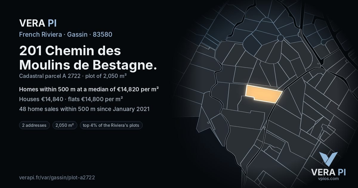 201 Chemin des Moulins de Bestagne, Gassin at night – the plot lit, the parcels around coloured by the prices near them