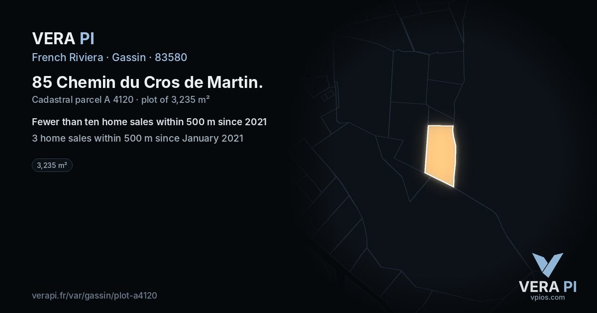 85 Chemin du Cros de Martin, Gassin at night – the plot lit, the parcels around coloured by the prices near them