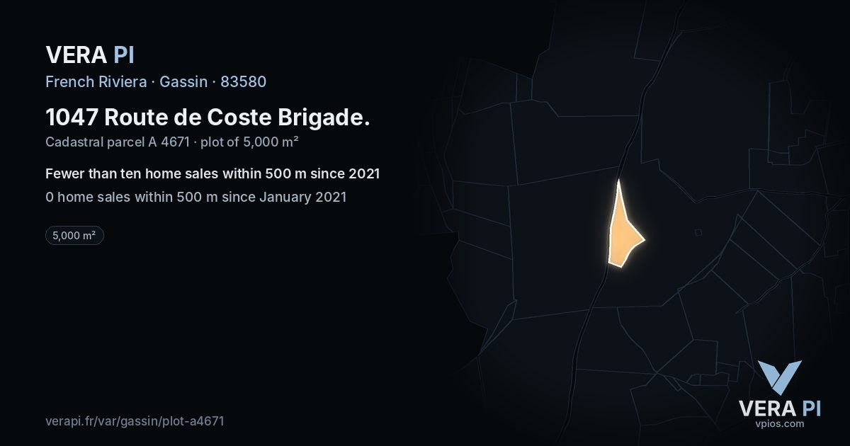 1047 Route de Coste Brigade, Gassin at night – the plot lit, the parcels around coloured by the prices near them