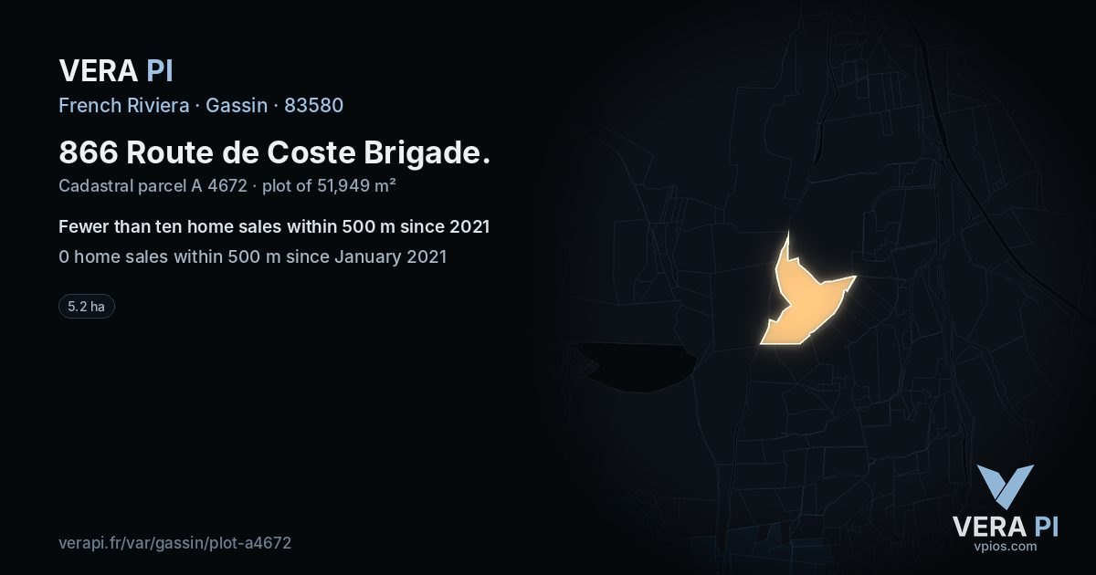 866 Route de Coste Brigade, Gassin at night – the plot lit, the parcels around coloured by the prices near them