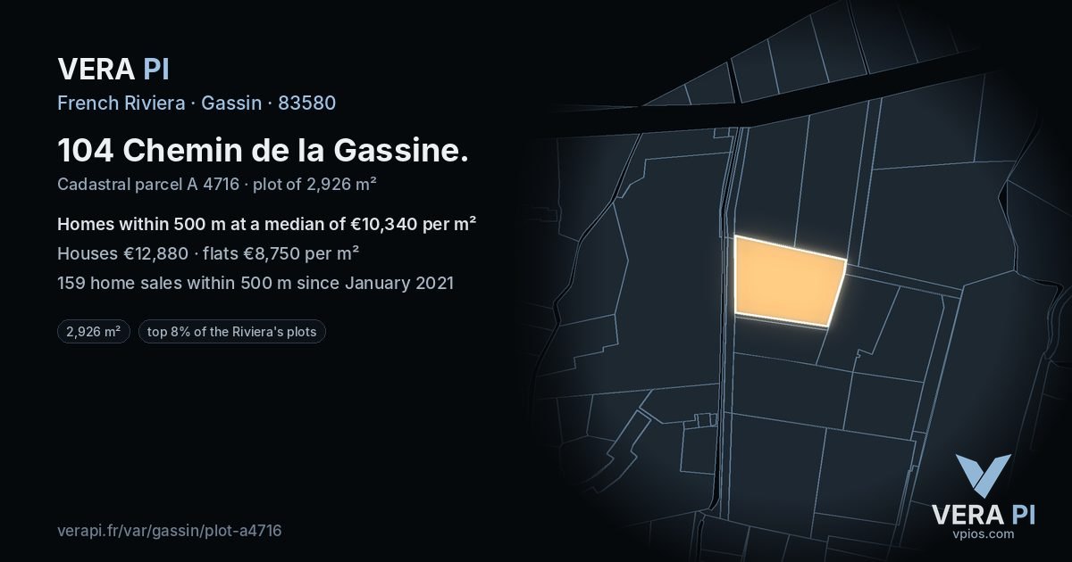 104 Chemin de la Gassine, Gassin at night – the plot lit, the parcels around coloured by the prices near them