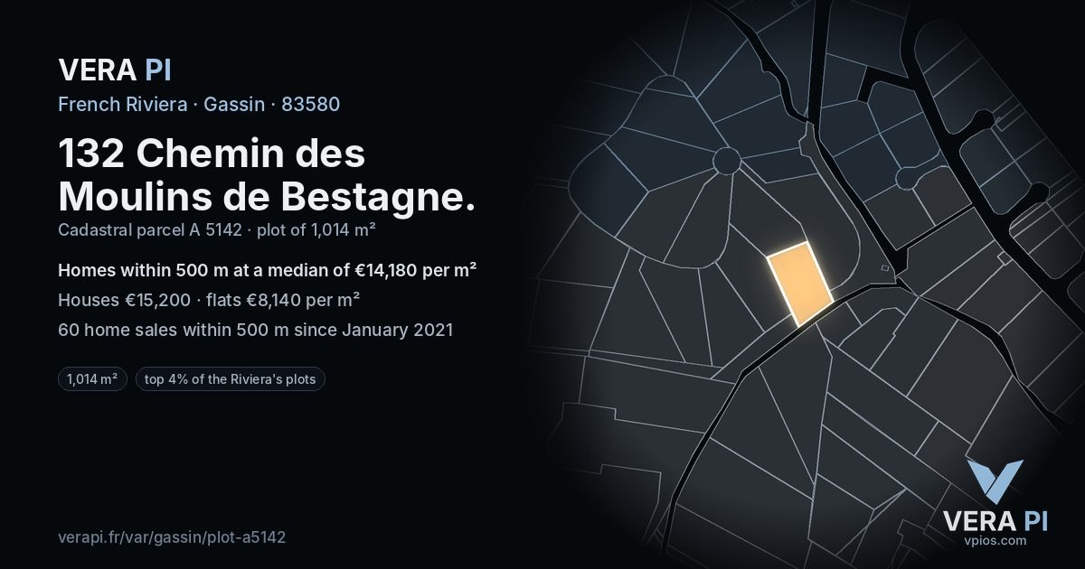 132 Chemin des Moulins de Bestagne, Gassin at night – the plot lit, the parcels around coloured by the prices near them