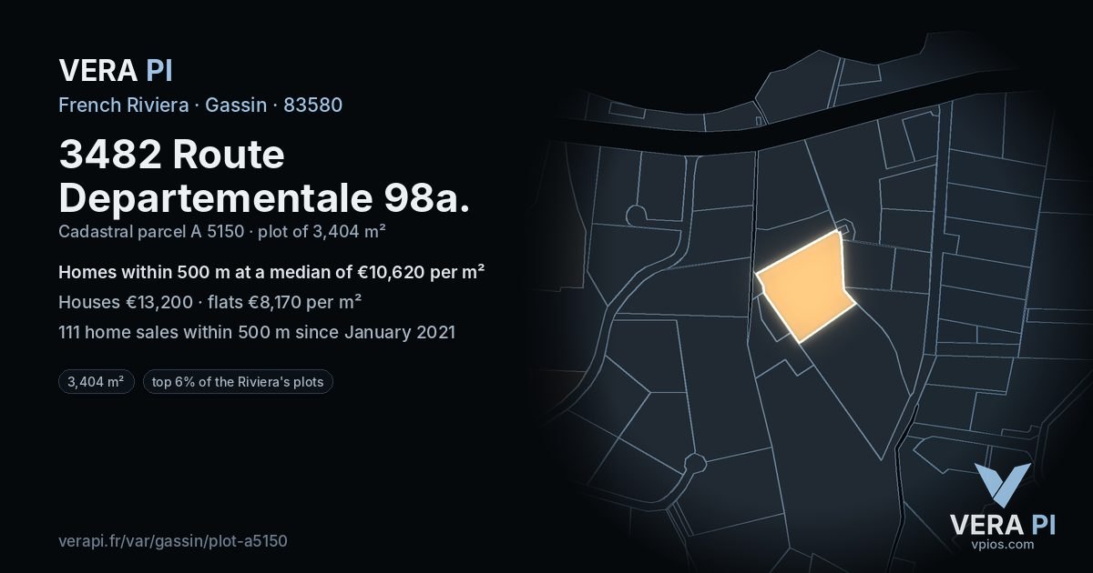 3482 Route Departementale 98a, Gassin at night – the plot lit, the parcels around coloured by the prices near them