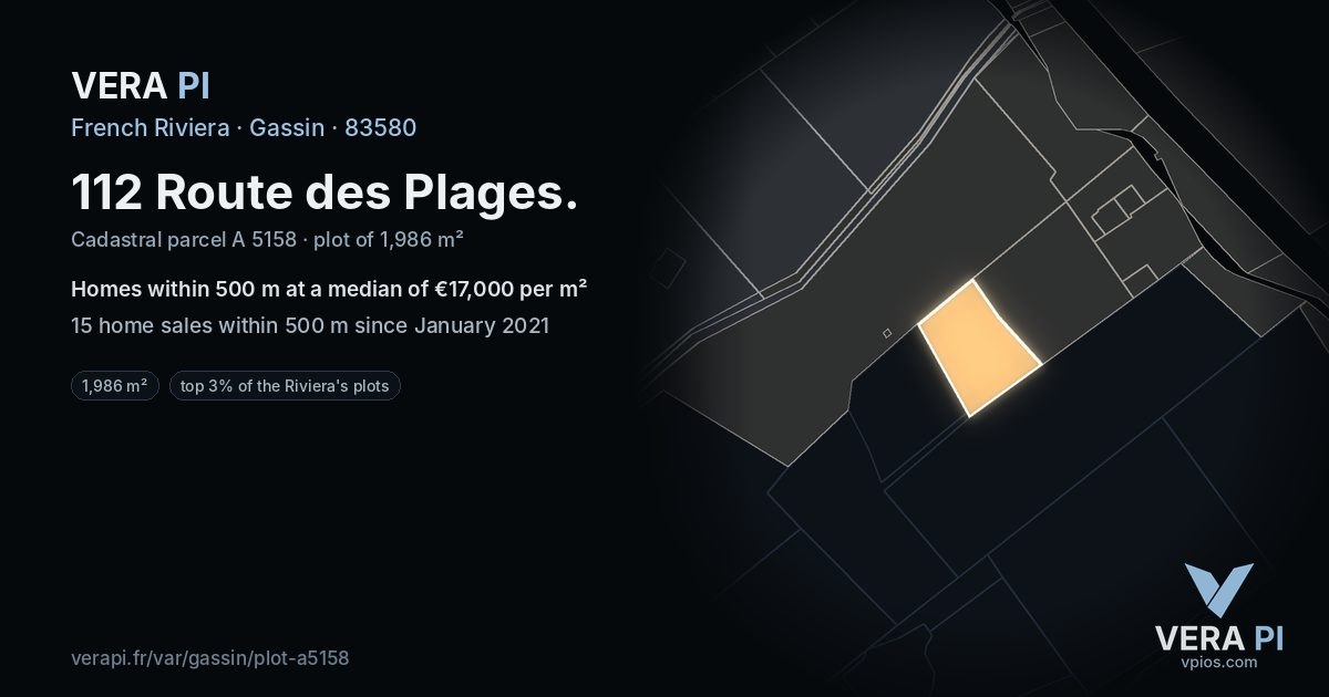 112 Route des Plages, Gassin at night – the plot lit, the parcels around coloured by the prices near them