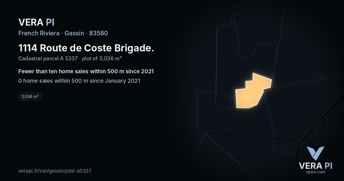 1114 Route de Coste Brigade, Gassin at night – the plot lit, the parcels around coloured by the prices near them