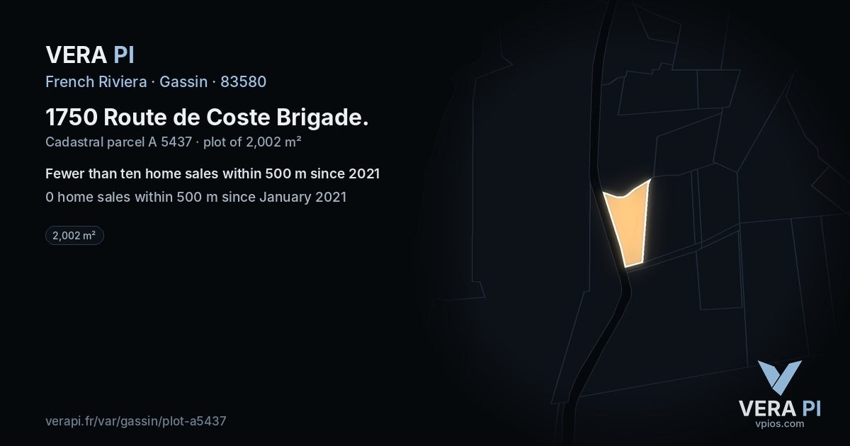 1750 Route de Coste Brigade, Gassin at night – the plot lit, the parcels around coloured by the prices near them