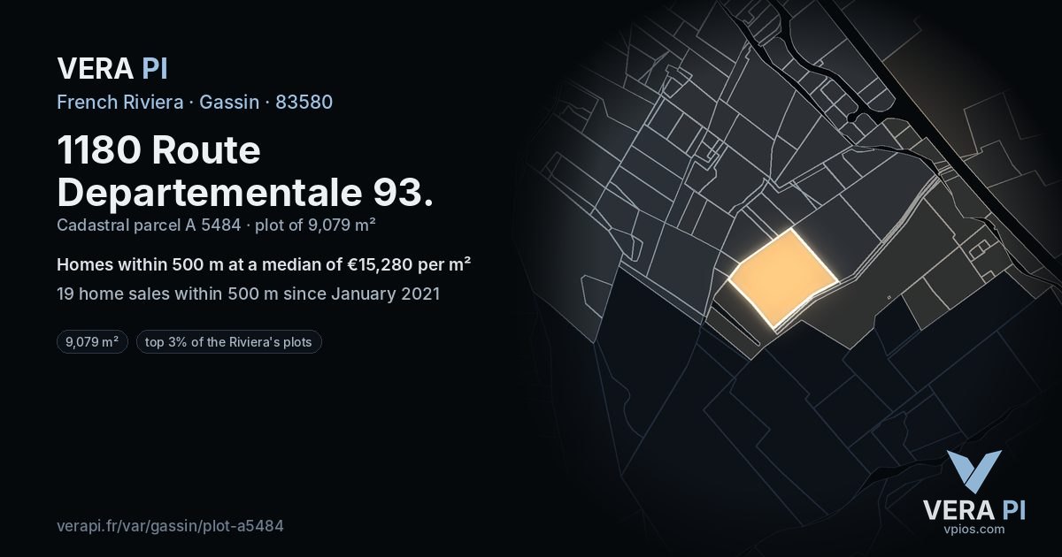 1180 Route Departementale 93, Gassin at night – the plot lit, the parcels around coloured by the prices near them